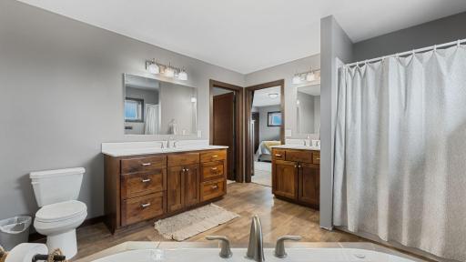 43-web-or-mls-DSC01501 copy.jpg