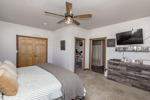 605 Ingalls Avenue, Hope, ND 58046