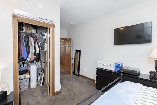 605 Ingalls Avenue, Hope, ND 58046