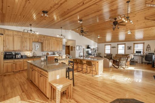 605 Ingalls Avenue, Hope, ND 58046
