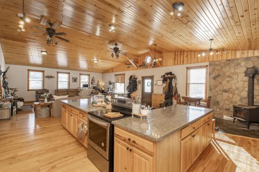 605 Ingalls Avenue, Hope, ND 58046
