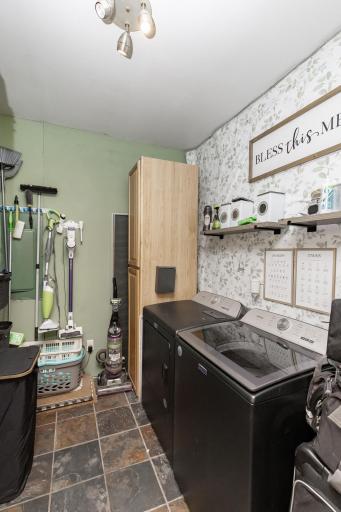 605 Ingalls Avenue, Hope, ND 58046