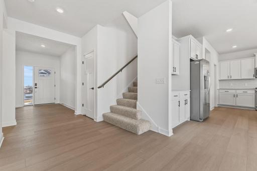 8866 Periwinkle Boulevard, Woodbury, MN 55129