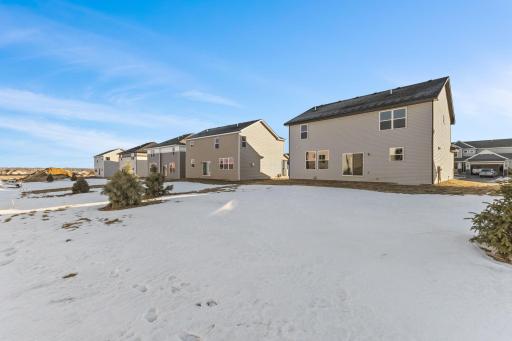 8866 Periwinkle Boulevard, Woodbury, MN 55129