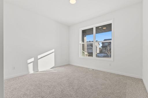 8866 Periwinkle Boulevard, Woodbury, MN 55129