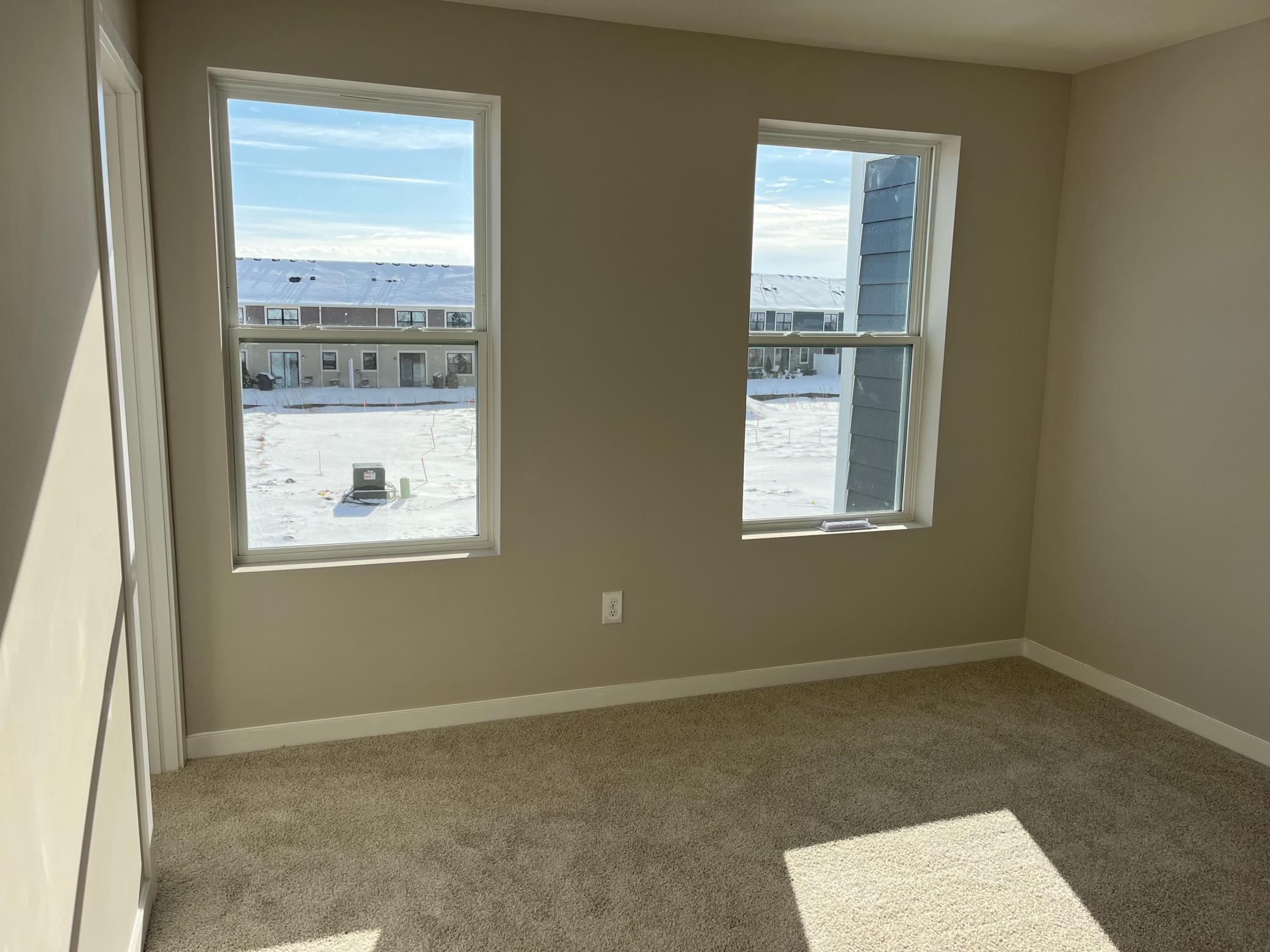 Secondary bedroom, second bedroom