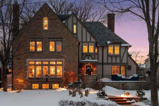 Originally commissioned for the prominent Bullis family, this architectural masterpiece was designed by the esteemed Minneapolis firm Van Dyck and Brown