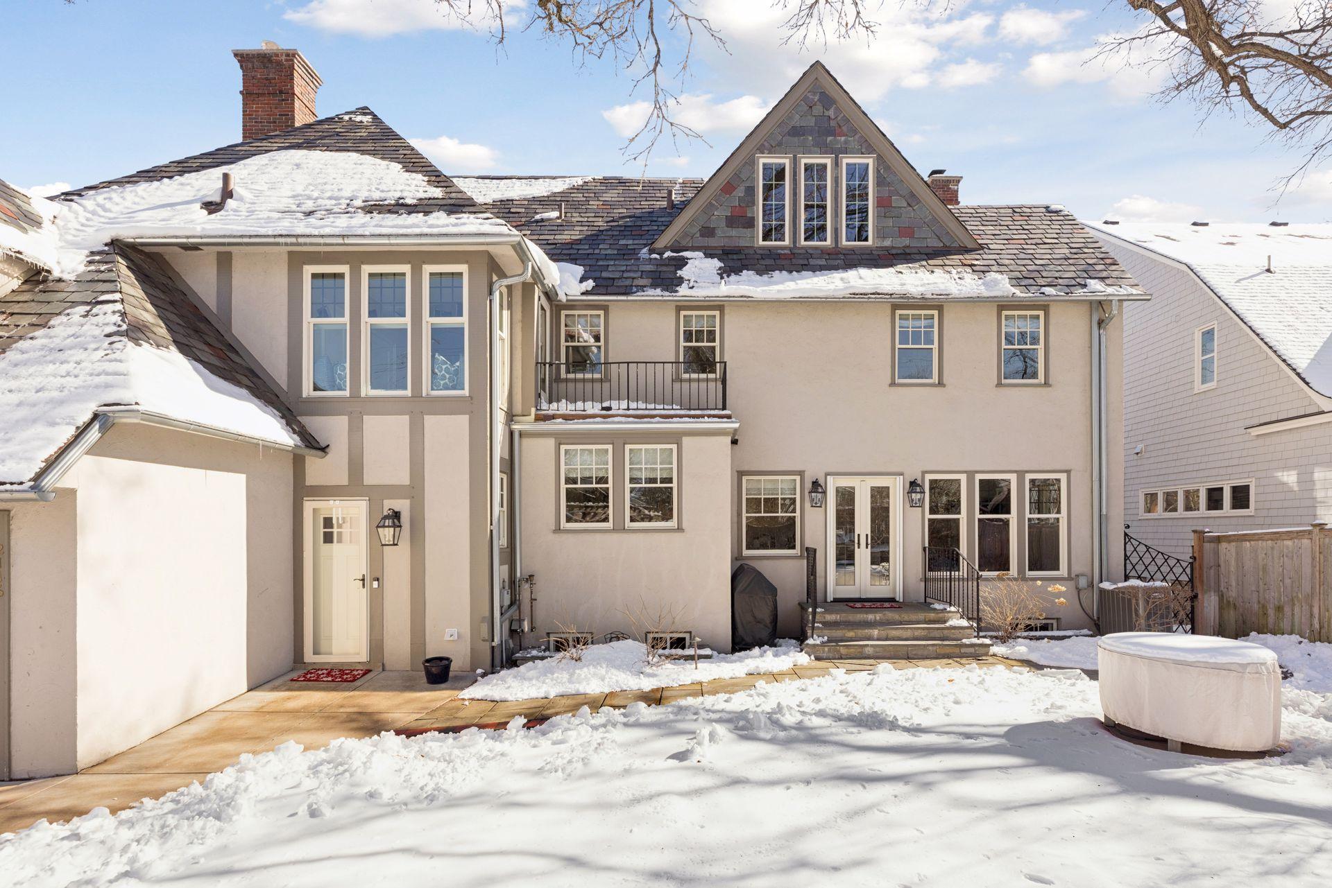 2116 West Lake of the Isles Parkway - Spacecrafting - 0078.jpg