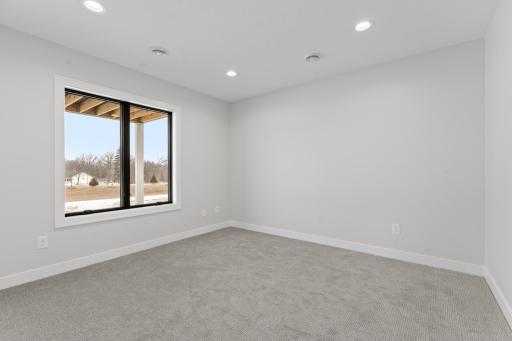 2665 Timber Oaks Road SW, Rochester, MN 55902