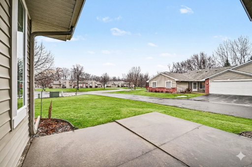 25555 Park Lane, Excelsior, MN 55331
