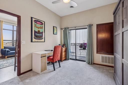 270 4th Street E, 509, Saint Paul, MN 55101