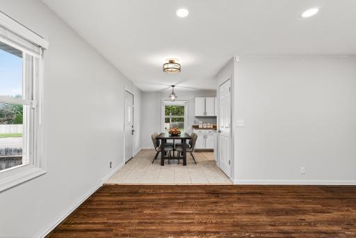 3213 W Old Shakopee Road, Minneapolis, MN 55431