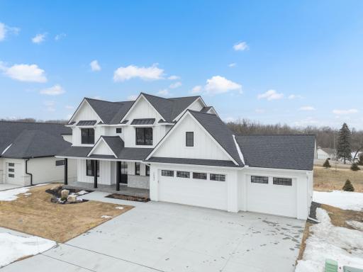 2643 Timber Oaks Road SW, Rochester, MN 55902