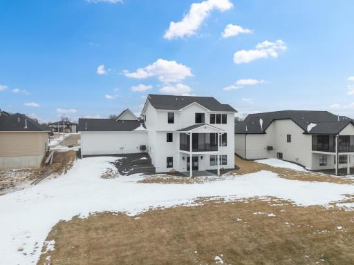 2643 Timber Oaks Road SW, Rochester, MN 55902