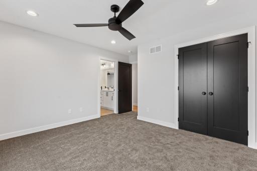 2643 Timber Oaks Road SW, Rochester, MN 55902