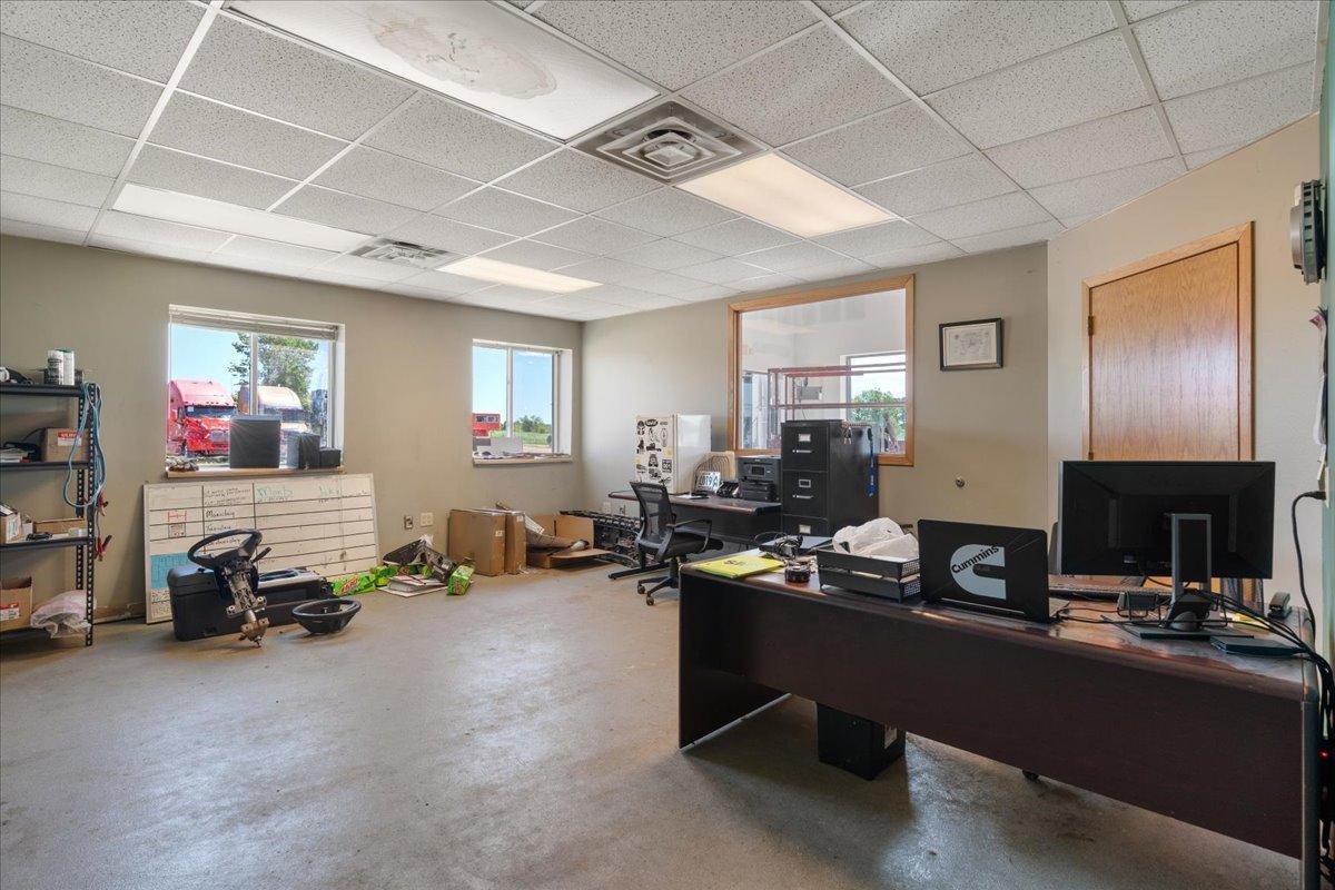 17-Office Space.jpg