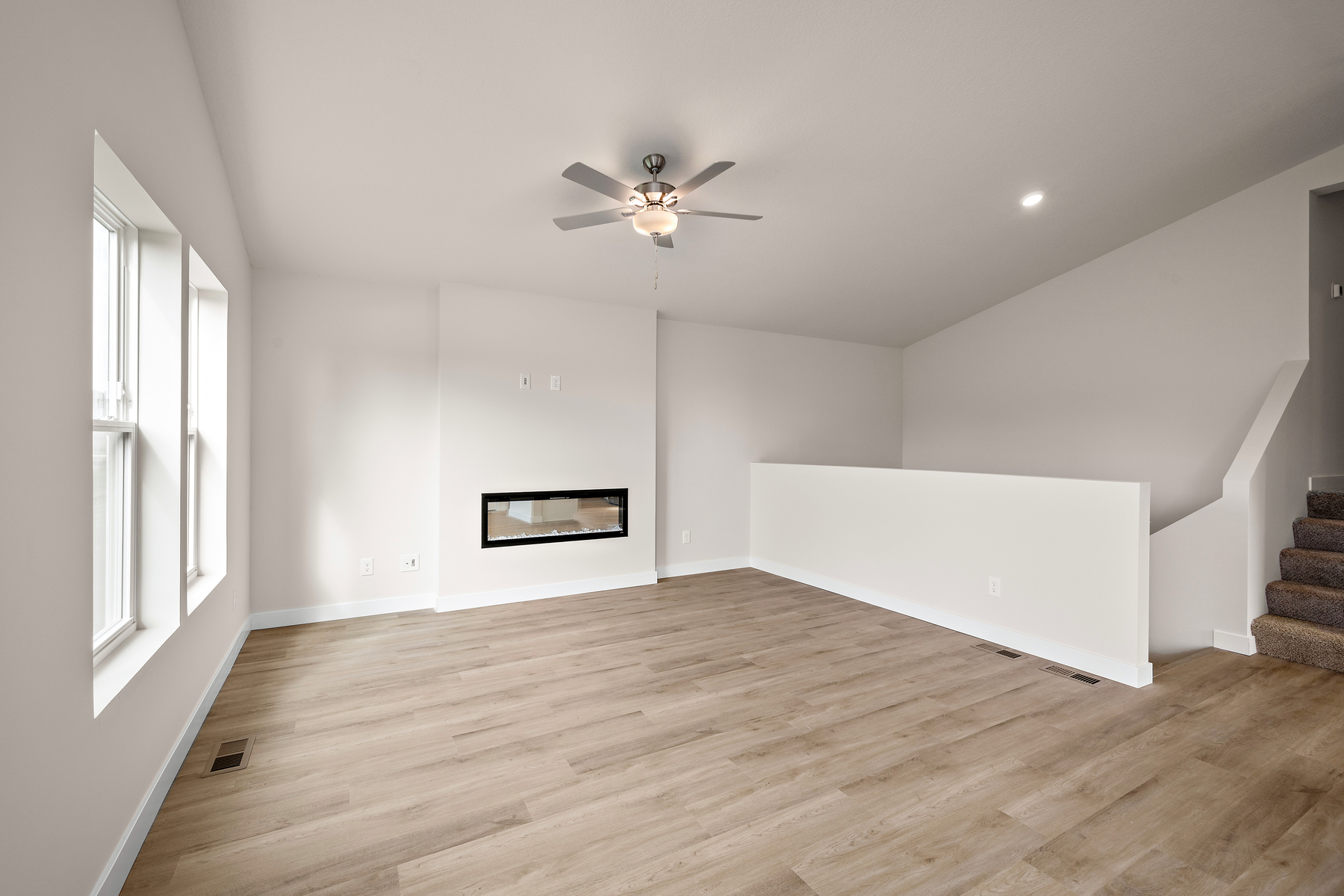 Locke Living Room 1 R.png