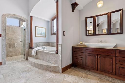 1595 River Shore Drive, Hastings, MN 55033