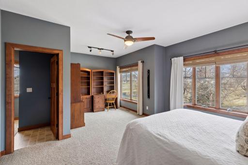 1595 River Shore Drive, Hastings, MN 55033