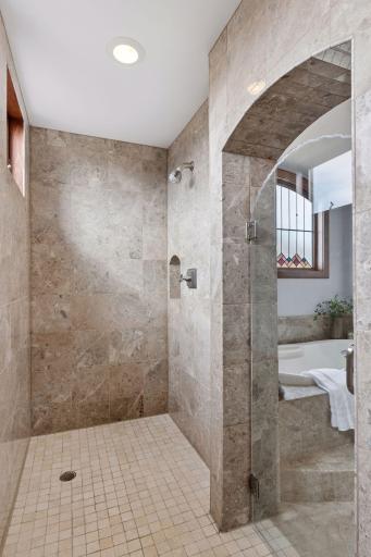 1595 River Shore Drive, Hastings, MN 55033