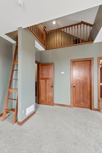 1595 River Shore Drive, Hastings, MN 55033