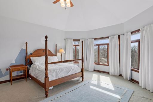 1595 River Shore Drive, Hastings, MN 55033