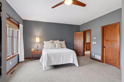 1595 River Shore Drive, Hastings, MN 55033