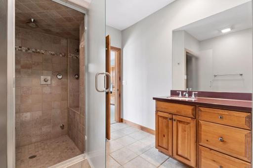 1595 River Shore Drive, Hastings, MN 55033