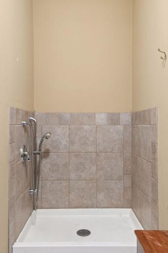 1595 River Shore Drive, Hastings, MN 55033
