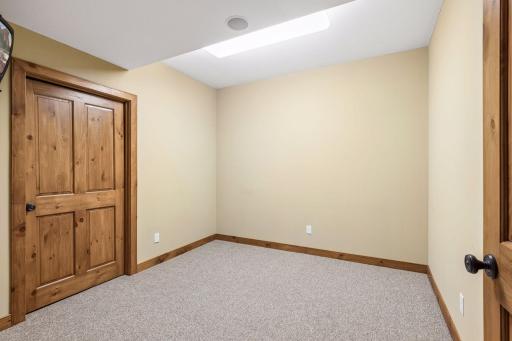 1595 River Shore Drive, Hastings, MN 55033