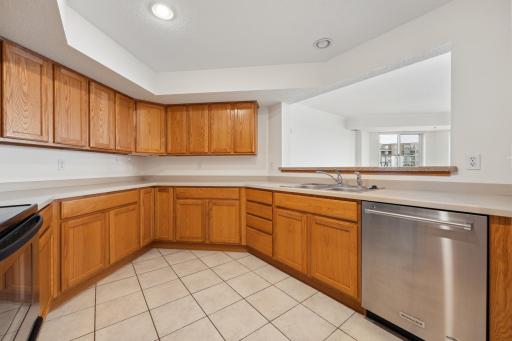 6600 Lyndale Avenue S, 402, Minneapolis, MN 55423
