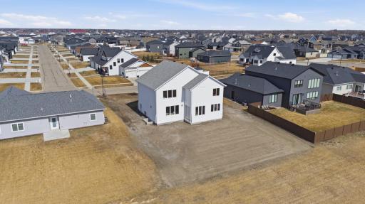 1572 75th Avenue S, Fargo, ND 58104