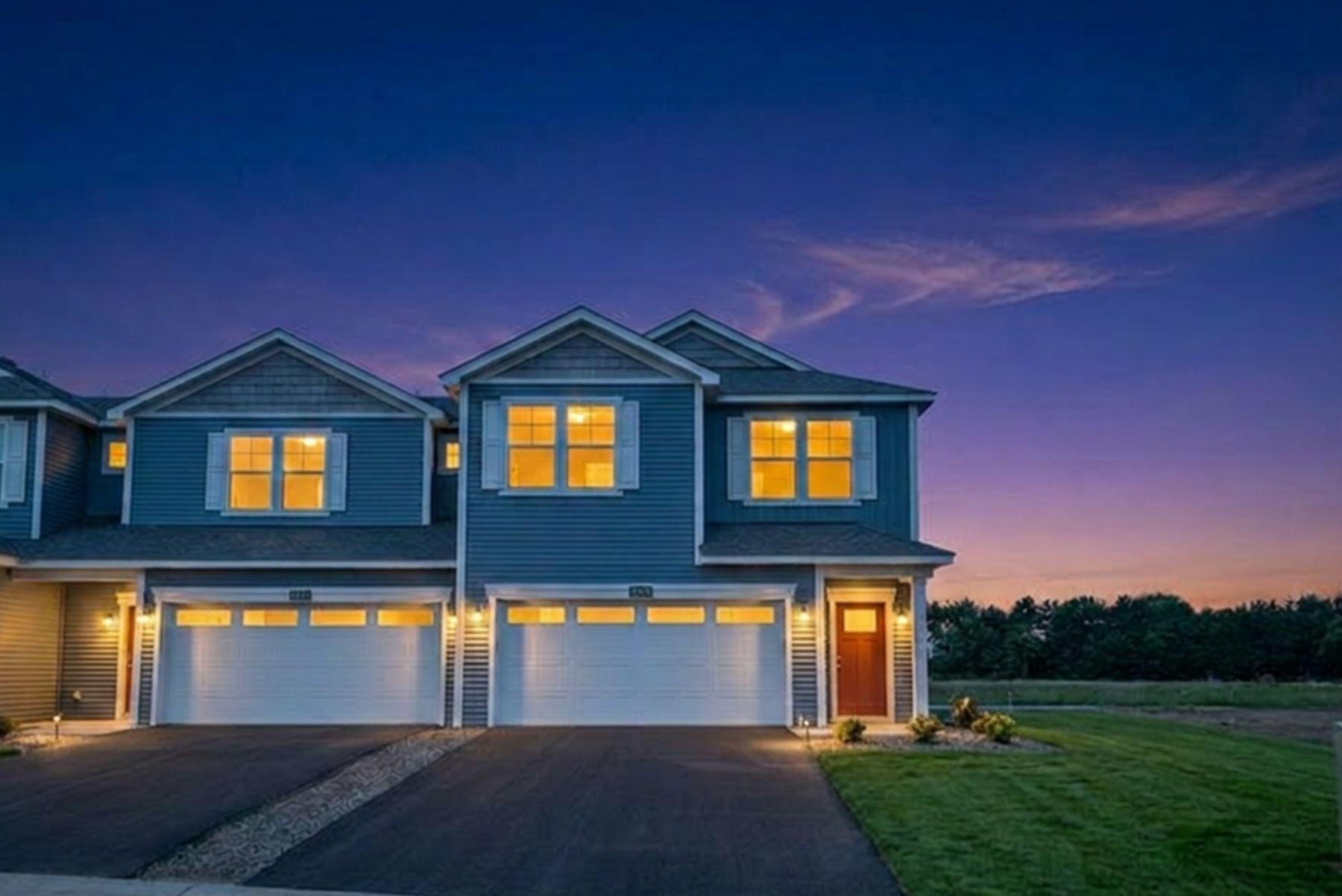 5475 Fall Meadow Trl - Twilight Photo.jpg