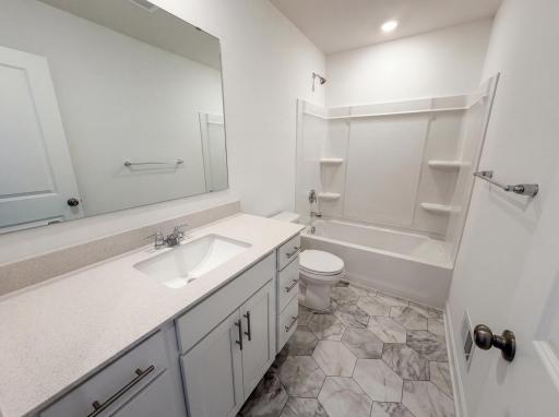 3092 Vanderbie Street, Saint Paul, MN 55117