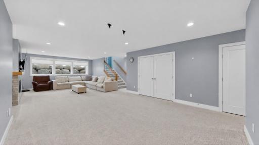 4933 Riley Lane SW, Rochester, MN 55902