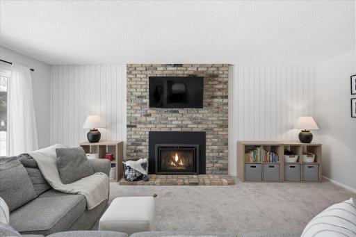 140 Birnamwood Drive, Burnsville, MN 55337