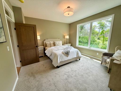 13728 Enfield Avenue, Hugo, MN 55038