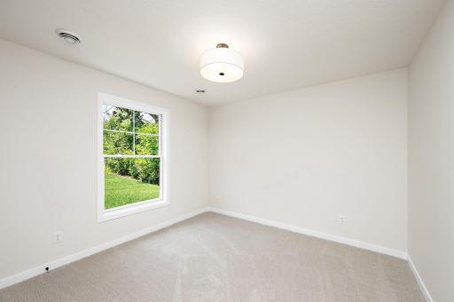 28-web-or-mls-13728-enfield-ave-n.jpg