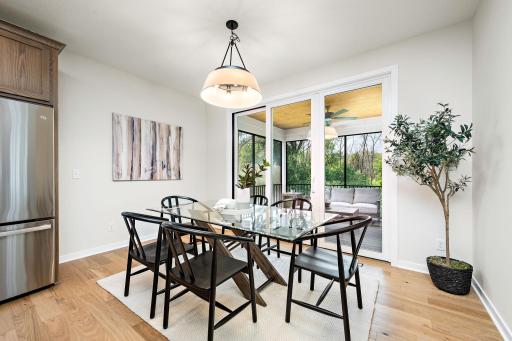 10-web-or-mls-13728-enfield-ave-n.jpg