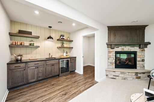 24-web-or-mls-13728-enfield-ave-n.jpg