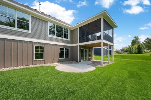 31-web-or-mls-13728-enfield-ave-n.jpg