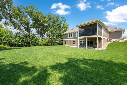 30-web-or-mls-13728-enfield-ave-n.jpg