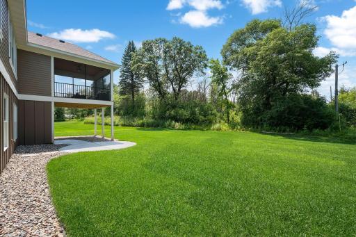 33-web-or-mls-13728-enfield-ave-n.jpg