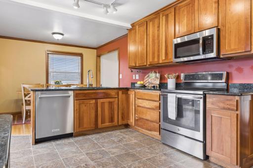 2231 Quebec Avenue S, Minneapolis, MN 55426