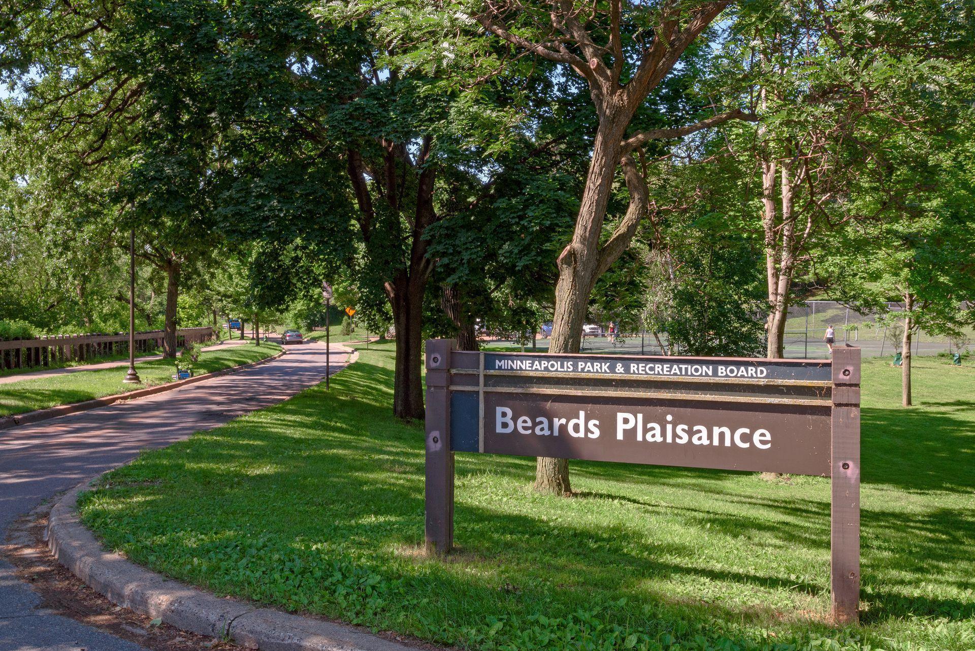 Beards Plaisance - a park just down the road - picnic, tennis, get-togethers, and more!