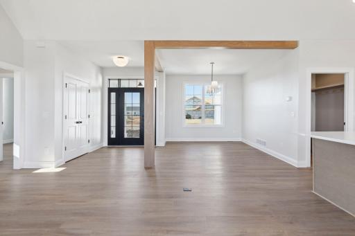 610 Field Point Street, Roberts, WI 54023