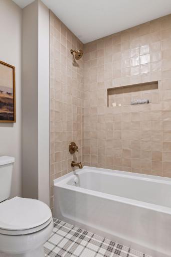 6302 Poplar Lane - Spacecrafting - 0056.jpg