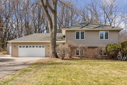 5420 Spring Lane, Minnetonka, MN 55345