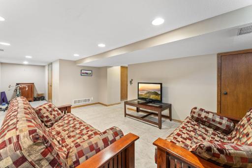 5628 Emerson Avenue S, Minneapolis, MN 55419