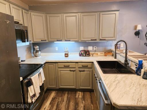 Kitchen f (1 of 1).jpg